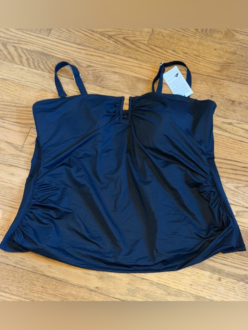 Lands’ End Women’s Tankini Swim Top Black 22W Soft Cup